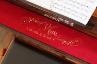 Klavierläufer mit Motiv „Music is the voice of...