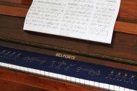 Klavierläufer mit Motiv Orchester I – Bestickter Tastenläufer