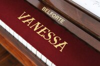 Tastenläufer für Orgel mit Wunschtext bis 11 Buchstaben – Individuell bestickter Orgel-Läufer